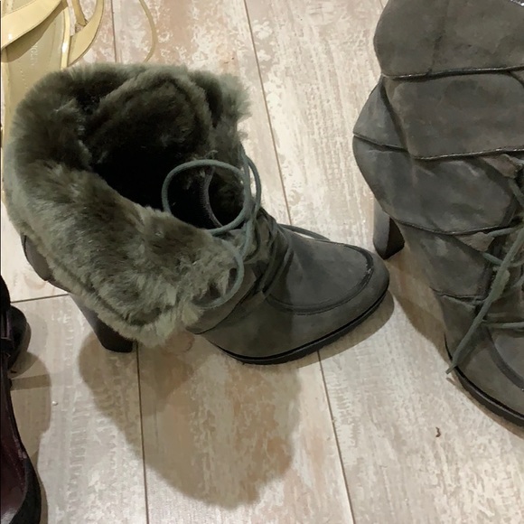 Shoes - Picture 2 of 3